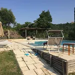 The Cherry House, Monterosa Petritoli