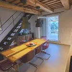شقة The Cherry House, Monterosa
