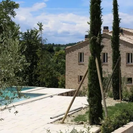 The Cherry House, Monterosa Petritoli