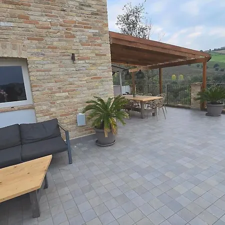 The Cherry House, Monterosa * Petritoli