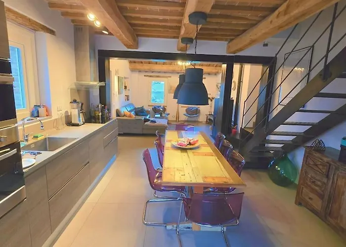 The Cherry House, Monterosa * Petritoli